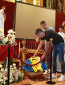 Ofrenda floral a la Virgen Peregrina de Fátima