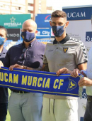 Adri León: "El UCAM Murcia es un club importante y con un gran proyecto"