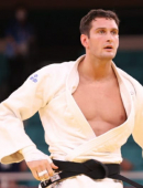 Niko Shera, diploma olímpico