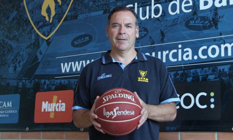 Pepe Rodríguez entrenador asistente del UCAM Murcia