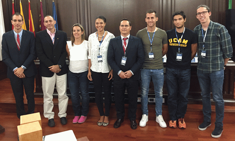 Góngora participa en la mesa redonda del 'Sport Tutor'