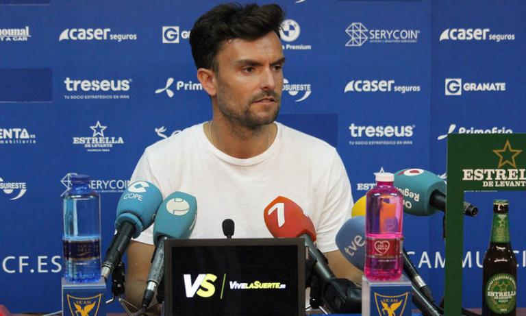 Rubén Albés: “Estamos tranquilos, pero sabemos lo que representa emocionalmente este partido para los aficionados"