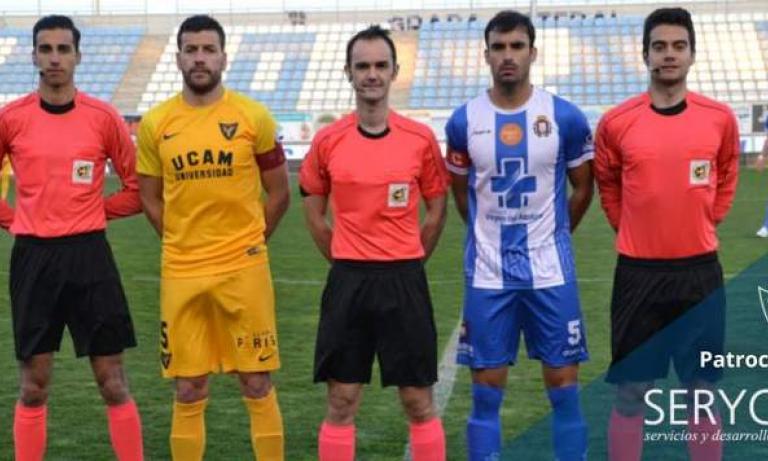 Collado López, árbitro del UCAM Murcia – Recreativo de Huelva