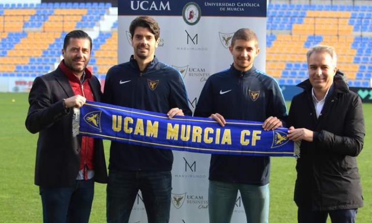 Dani Segovia y Mario Robles, presentados con el UCAM Murcia
