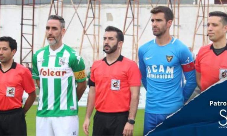Del Río Lozano, árbitro del Atlético Sanluqueño - UCAM Murcia