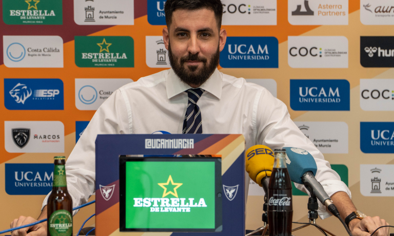 Juan Pablo Mendoza con el UCAM Murcia CB