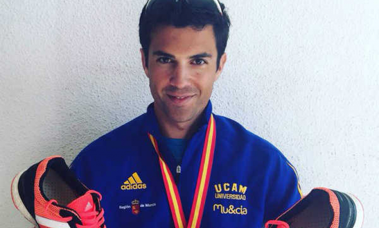 Miguel Ángel López, campeón de España de 50 kms marcha
