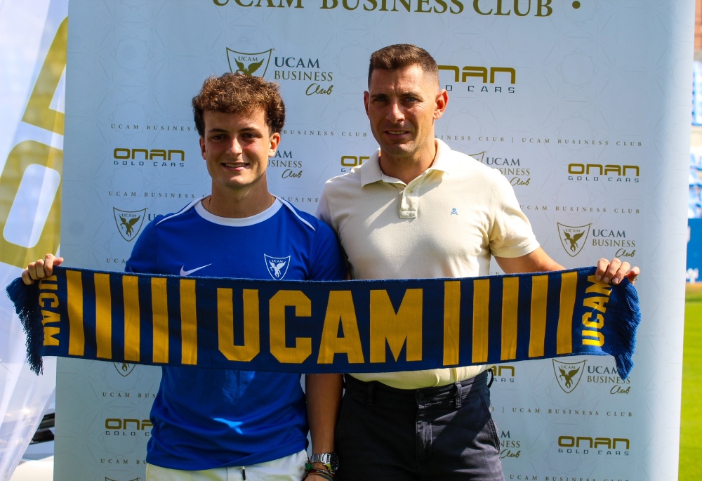 Galería - Pontones - Onan Gold Cars