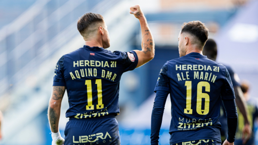 Celebración de Dani Aquino