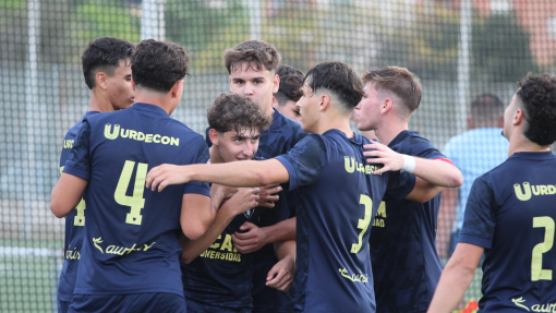 Celebración de gol del Juvenil A