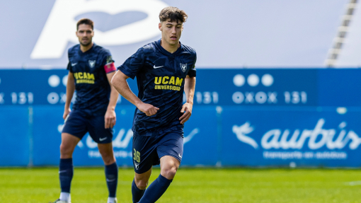 El futbolsita Campillo durante el UCAM Murcia CF - Linares Deportivo