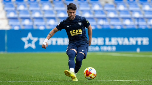 Alvarito jugando en el Estadio Heredia 21 La Condomina