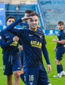 Ale Marín celebrando un gol