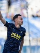 Ale Marín celebrando un gol en el Estadio Heredia 21 La Condomina