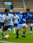 Acción de Soto durante el Xerez CD - UCAM Murcia CF