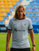 Checa dirigiendo un entrenamiento en el Estadio Heredia 21 La Condomina