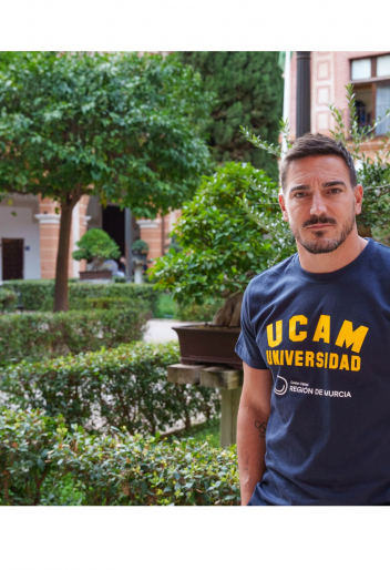 La UCAM despide a Damián Quintero 