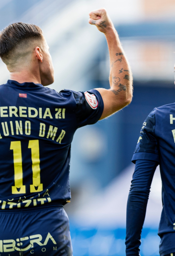 Celebración de Dani Aquino