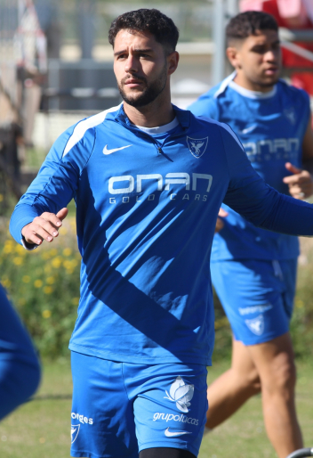 Aitor Rubial durante una sesión de trabajo en El Mayayo