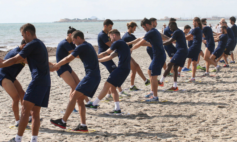 Salmerón se lleva a los suyos a la playa