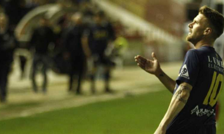 Iván Aguilar hace un doblete y el UCAM CF da un golpe sobre la mesa