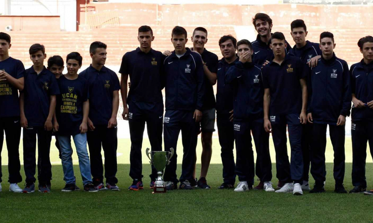 El filial consigue también salir campeón de Preferente