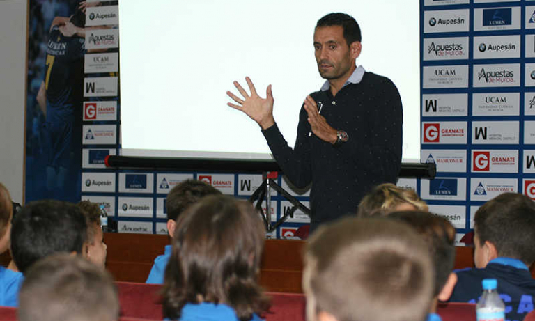 LaLiga imparte una charla de integridad a nuestro fútbol base