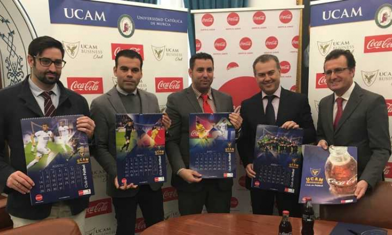 Coca-Cola y el UCAM Murcia CF seguirán dando sabor al fútbol