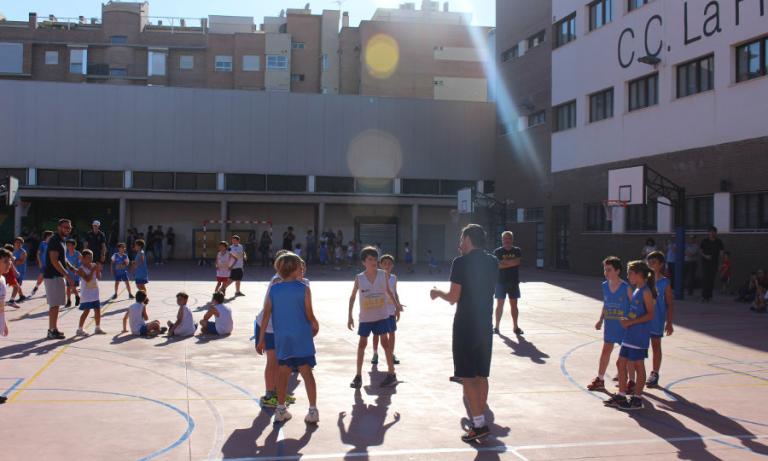 Fiesta fin de curso para las Escuelas del UCAM Murcia