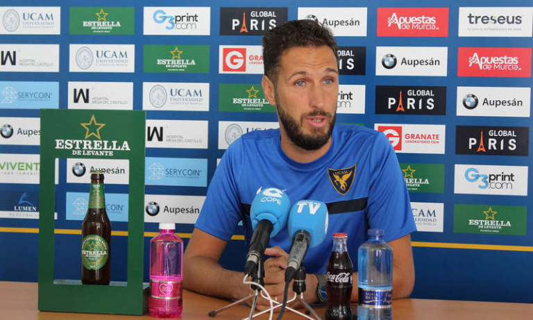 Planagumá: “El Recreativo tiene una plantilla compacta con jugadores de mucho recorrido"