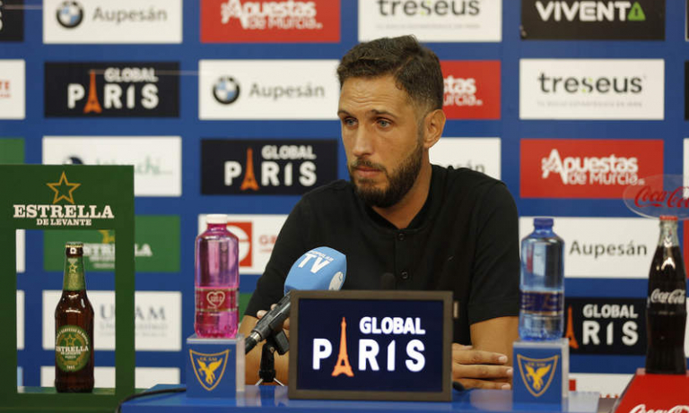 Planagumà: "Hemos generado ocasiones e incluso hemos tenido el 3-1, pero nos empatan con un chispazo al final"