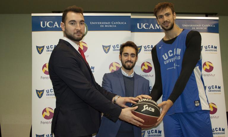 El UCAM Murcia se asocia con todos los estudiantes de la Región