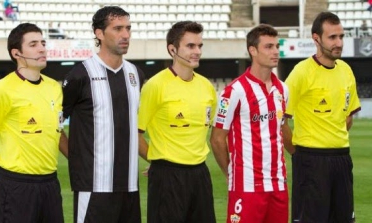 Rives Leal, árbitro del UCAM Murcia - San Fernando