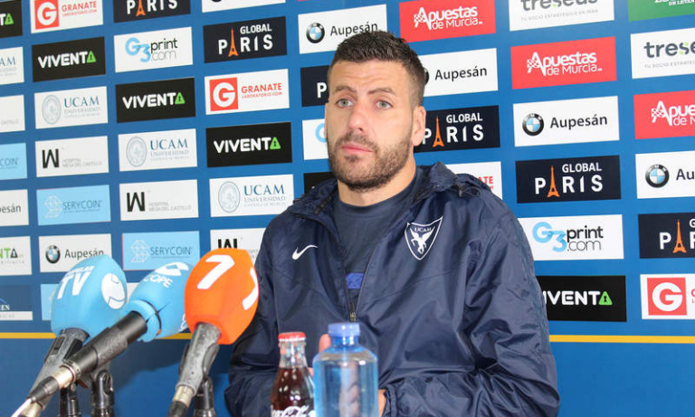 Fran Pérez: "Esto es una carrera de fondo, hay que acabar en playoff al final"