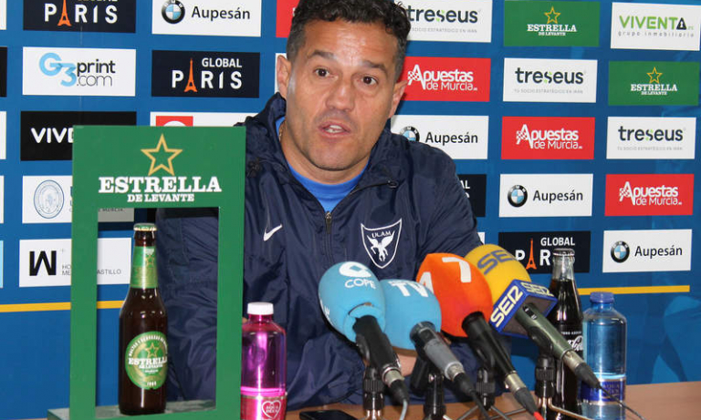 Luis Casas: "Ya hay que sumar de tres"