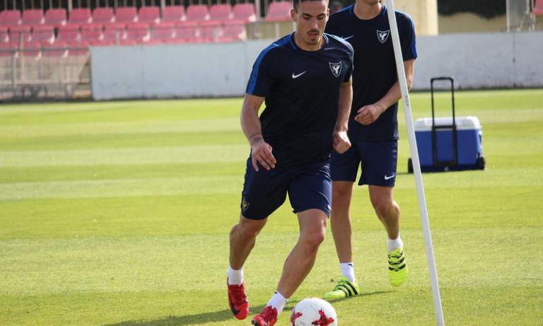 La cantera llama a la puerta en el arranque de la pretemporada