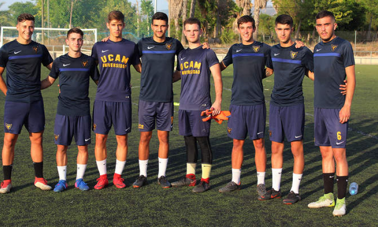 Ocho juveniles comienzan la pretemporada con nuestro filial