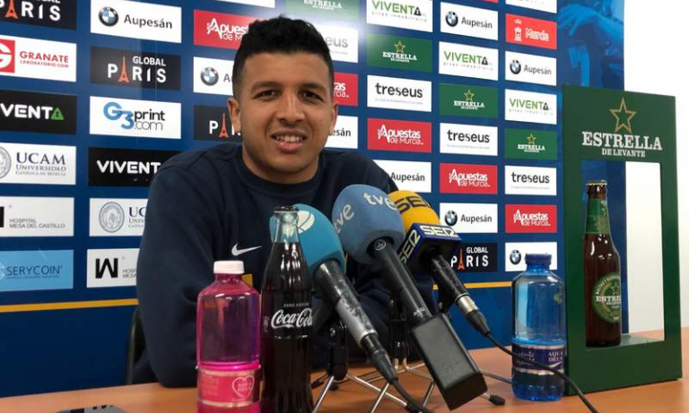 Hicham: "Tenemos que estar tranquilos; seguimos partido a partido"