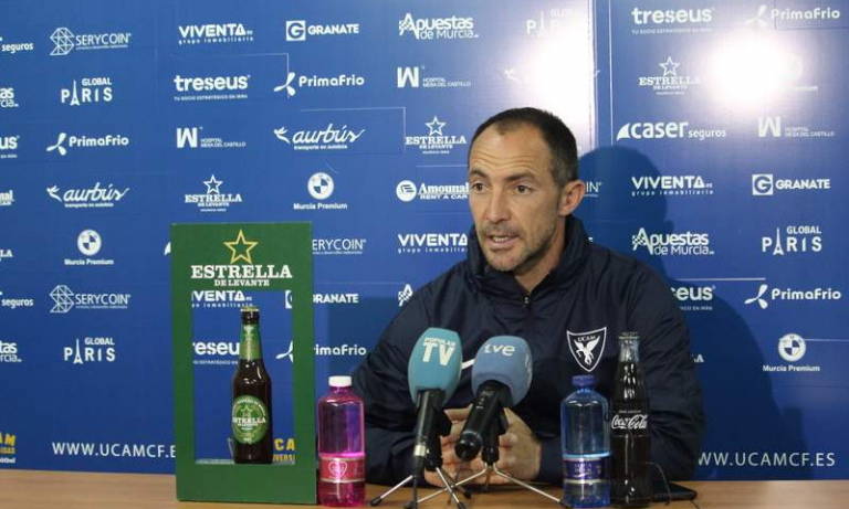 Munitis: "El Sanluqueño viene de ganar al líder y con la moral muy alta"