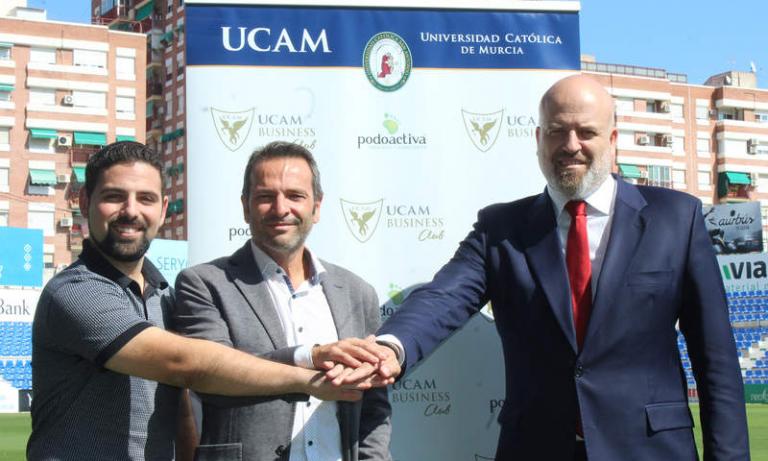 Podoactiva seguirá cuidando la  pisada de los futbolistas del UCAM Murcia CF