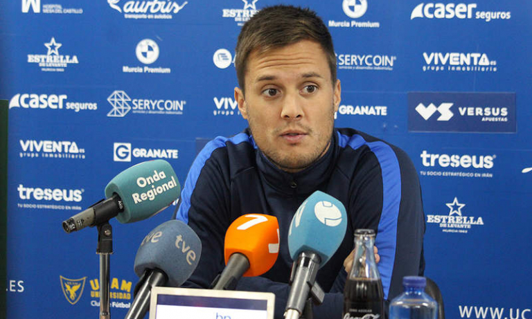 Adán Gurdiel: “Cada vez me siento mejor. Vuelvo a disfrutar jugando”