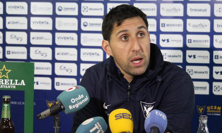 Asier Santana: “Me he encontrado un vestuario receptivo y con muchas ganas de trabajar”