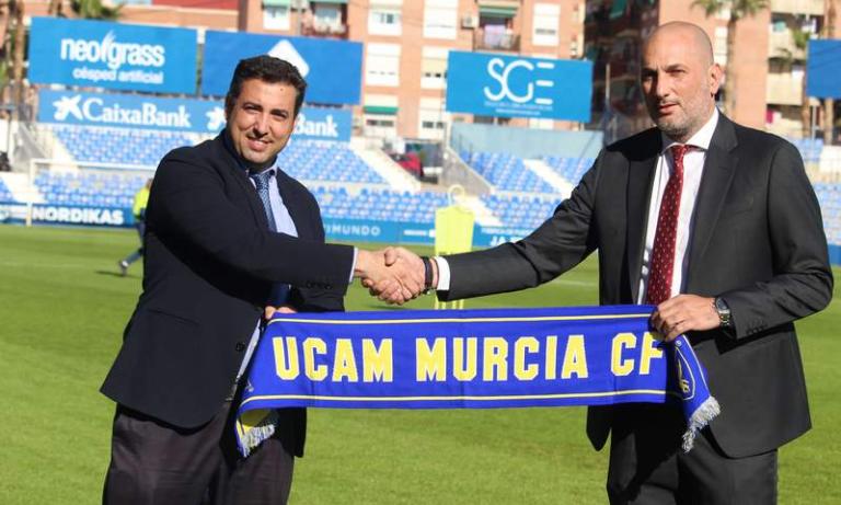 Ayuntamiento y UCAM Murcia CF amplían el acuerdo de uso del actual Estadio Municipal BeSoccer La Condomina por otros cuatro años
