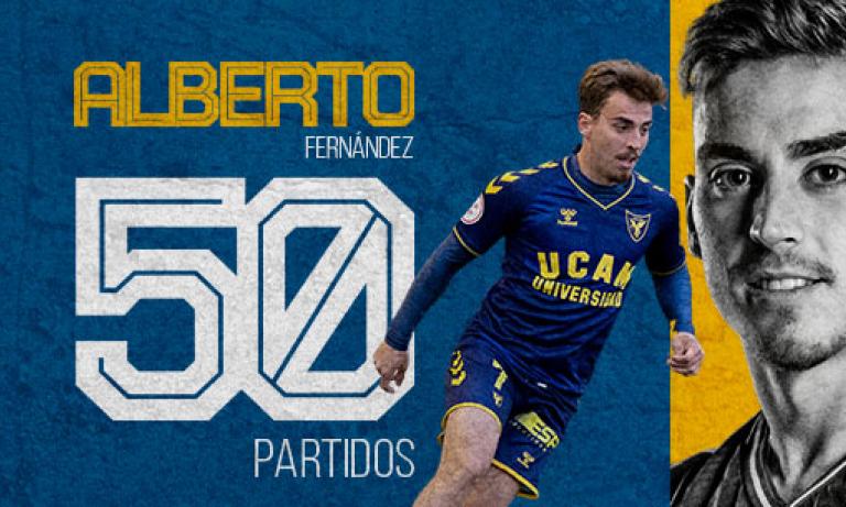 Alberto Fernández cumple 50 partidos con el UCAM Murcia CF