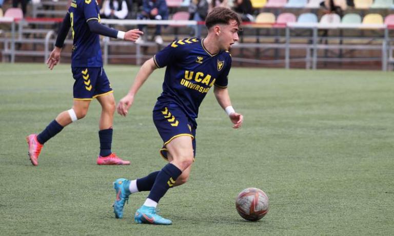 Crónica: El Juvenil A se lleva un complicado partido ante el Archena FC (2-0)