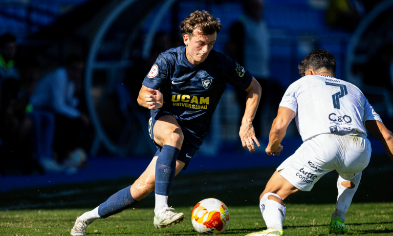 El jugador pontones durante un partido del UCAM en La Condomina