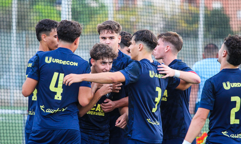 Celebración de gol del Juvenil A