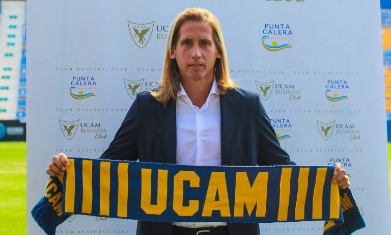 Checa, presentado como nuevo entrenador del UCAM Murcia CF