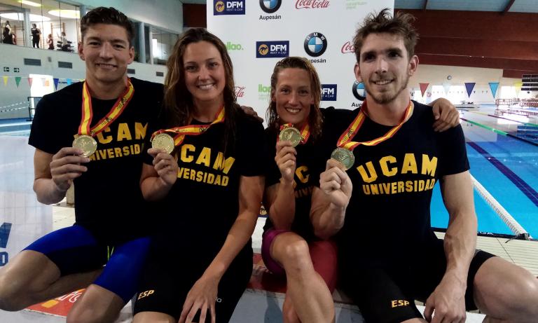 Mireia Belmonte y Melani Costa brillan en la primera jornada del Campeonato de España Universitario con tres oros